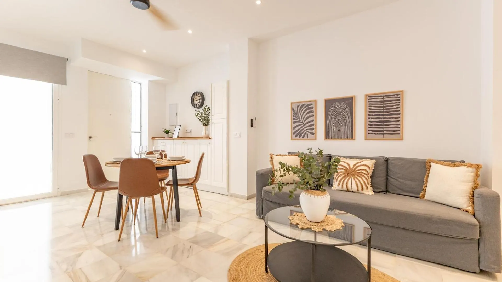 Isg Apartments Triana Estudio 3 Seville Spain