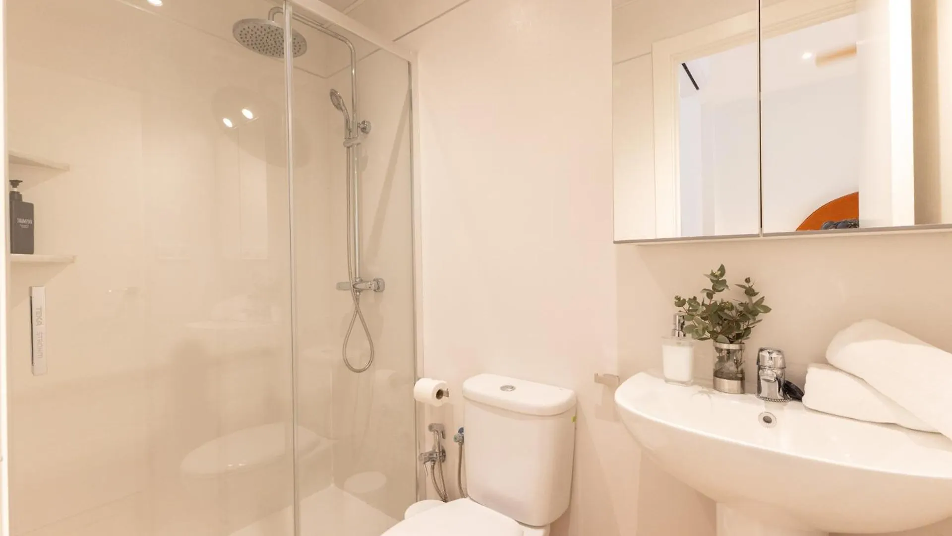 Isg Apartments Triana Estudio 3 Sevilha